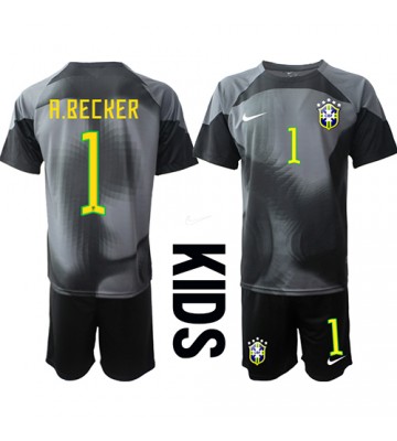 Brasil Alisson Becker #1 Keeper Hjemmedraktsett Barn VM 2022 Kortermet (+ Korte bukser)